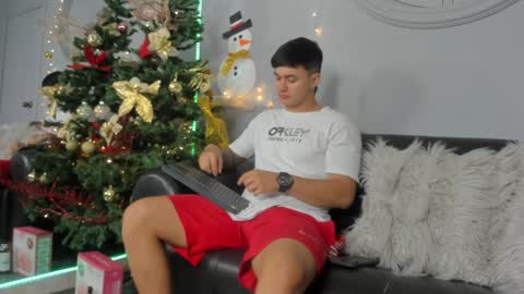 Cristopher online show from 16, 12, 2024