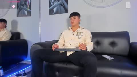 Cristopher online show from 2, 2, 2026