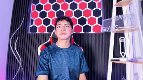 Cristopher  online show from 31, 3, 2026