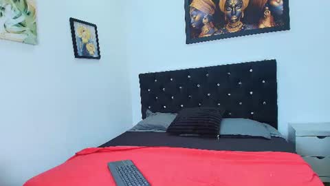 Snapshot of cristtalrousse chatting on 6, 8, 2026 cristtalrousse online show from 6, 8, 2026