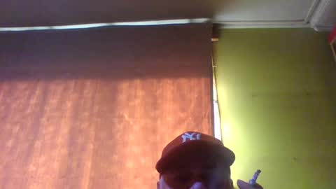 Snapshot of crmperez chatting on 9, 6, 2026 crmperez online show from 9, 6, 2026
