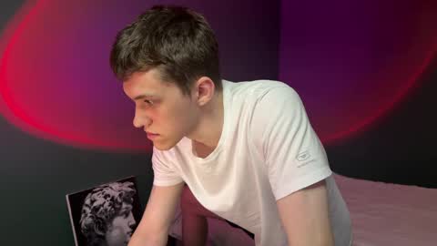 cronck52 online show from 4, 4, 2026