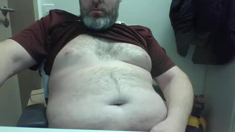 Crouch1 online show from 24, 2, 2025