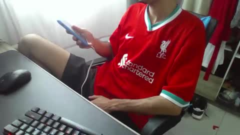 Snapshot of crudosoy chatting on 16, 10, 2025 Carlo online show from 16, 10, 2025