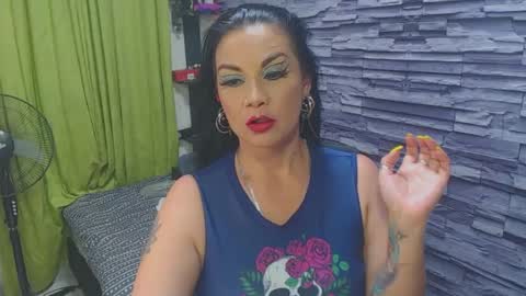 Snapshot of cruela_deviil chatting on 8, 3, 2025 cruela_deviil online show from 8, 3, 2025
