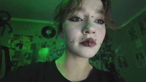 cruella_mira online show from 10, 11, 2025