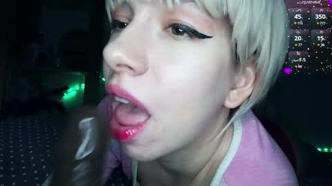 Snapshot of cruellagoth chatting on 3, 12, 2024 Cruella online show from 3, 12, 2024