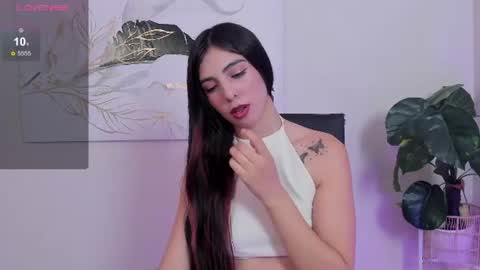 Snapshot of crystal_arlette chatting on 16, 7, 2026 crystal_arlette online show from 16, 7, 2026