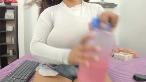 Snapshot of crystal_butterfly1 chatting on 1, 2, 2025 crystal_butterfly1 online show from 1, 2, 2025
