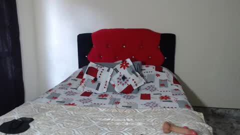   Crystal  Milf online show from 10, 9, 2025