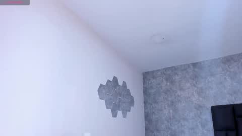 Crystal online show from 7, 1, 2026