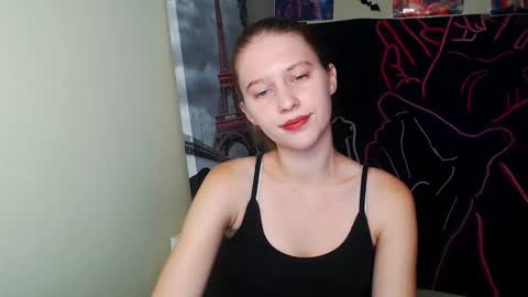 Snapshot of crystalgirl__ chatting on 2, 10, 2025 Stella online show from 2, 10, 2025