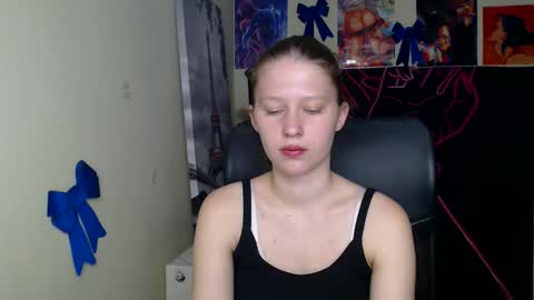 Stella online show from 15, 4, 2026