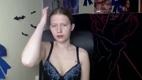 Snapshot of crystalgirl__ chatting on 25, 4, 2026 Stella online show from 25, 4, 2026