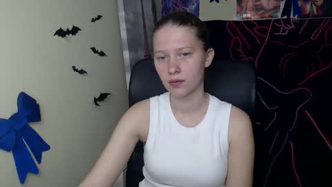 Snapshot of crystalgirl__ chatting on 27, 4, 2026 Stella online show from 27, 4, 2026