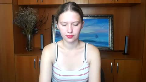 Snapshot of crystalgirl__ chatting on 29, 6, 2026 Stella online show from 29, 6, 2026