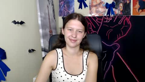 Snapshot of crystalgirl__ chatting on 26, 7, 2026 Stella online show from 26, 7, 2026