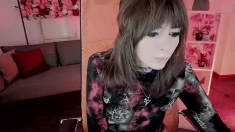 crystallbloom online show from 7, 2, 2026