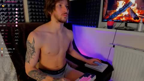 Crys online show from 8, 12, 2024