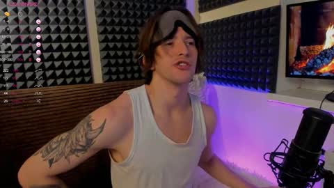 Crys online show from 10, 12, 2024