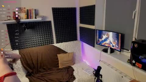 Crys online show from 12, 12, 2024