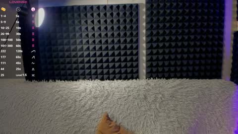 Crys online show from 4, 1, 2025