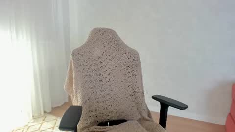 Snapshot of crystalnut chatting on 8, 7, 2026 Maria online show from 8, 7, 2026