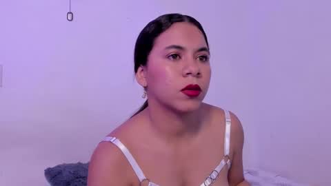 Soy Crystal online show from 15, 12, 2025