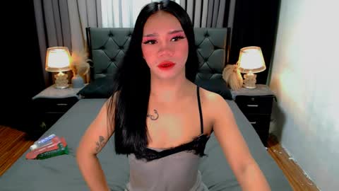Snapshot of crytastal_lust1212 chatting on 5, 6, 2026 bea takashi online show from 5, 6, 2026