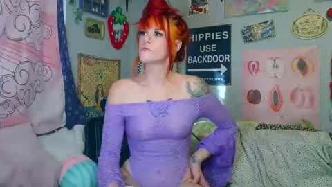     online show from 30, 10, 2025