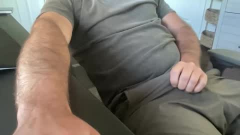Snapshot of cuckgriff23 chatting on 29, 5, 2026 cuckgriff23 online show from 29, 5, 2026