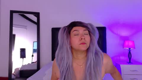 Snapshot of cuckoldlover69_ chatting on 28, 9, 2025 cuckoldlover69_ online show from 28, 9, 2025