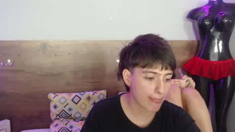 Snapshot of cuddle_bunny_ chatting on 9, 1, 2025 cuddle_bunny_ online show from 9, 1, 2025