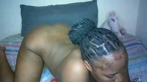 cuddlecanvas5 online show from 9, 3, 2025