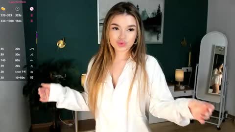 Silvia online show from 16, 4, 2026