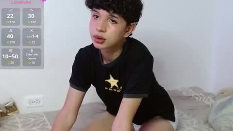 Snapshot of cuddly_twinkie chatting on 2, 10, 2025 Cuddly online show from 2, 10, 2025