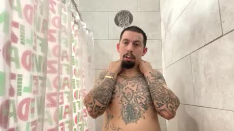 cuete2100 online show from 18, 3, 2026