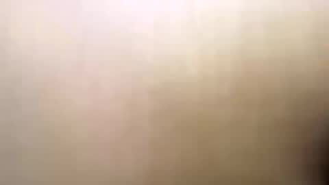 im KIM new girl to spoil online show from 3, 1, 2025