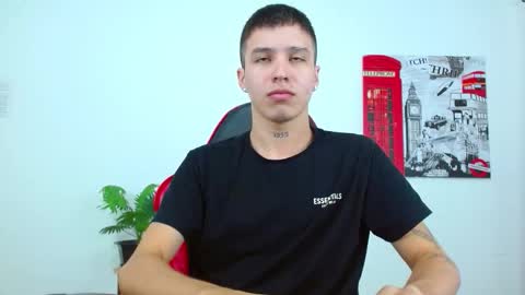 cumandres online show from 28, 11, 2025