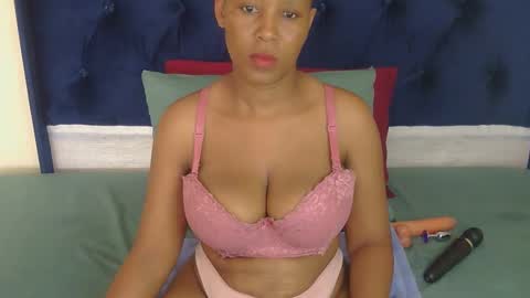 cumcandyqueen online show from 27, 2, 2026