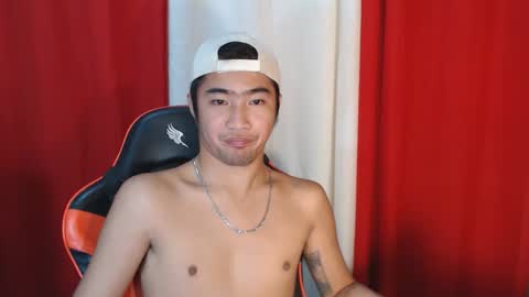 Snapshot of cumhavefun25 chatting on 18, 4, 2026 ask me online show from 18, 4, 2026