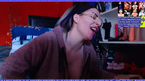 Snapshot of cuminmenowbby chatting on 2, 5, 2026 cuminmenowbby online show from 2, 5, 2026