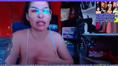 Snapshot of cuminmenowbby chatting on 11, 5, 2026 cuminmenowbby online show from 11, 5, 2026