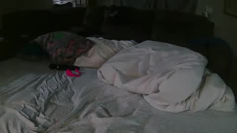 Malcolm and Hannah online show from 9, 3, 2025