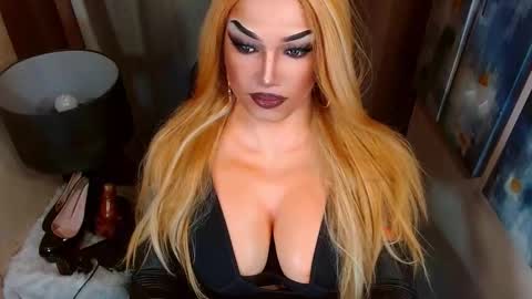 Cattaleya online show from 18, 12, 2025