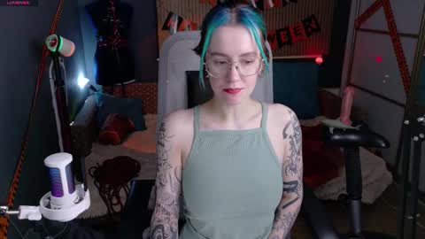 Snapshot of cumpotikeve chatting on 16, 12, 2025 CUMpotikEve online show from 16, 12, 2025