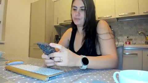 maria  alex online show from 21, 10, 2025