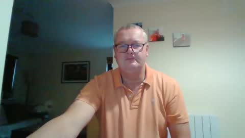 Snapshot of curiousax77 chatting on 17, 12, 2024 curiousax77 online show from 17, 12, 2024