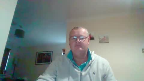 Snapshot of curiousax77 chatting on 14, 2, 2025 curiousax77 online show from 14, 2, 2025