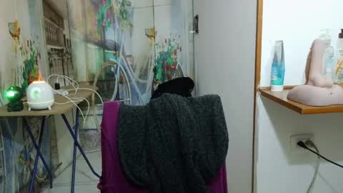 Vannesa online show from 22, 4, 2026